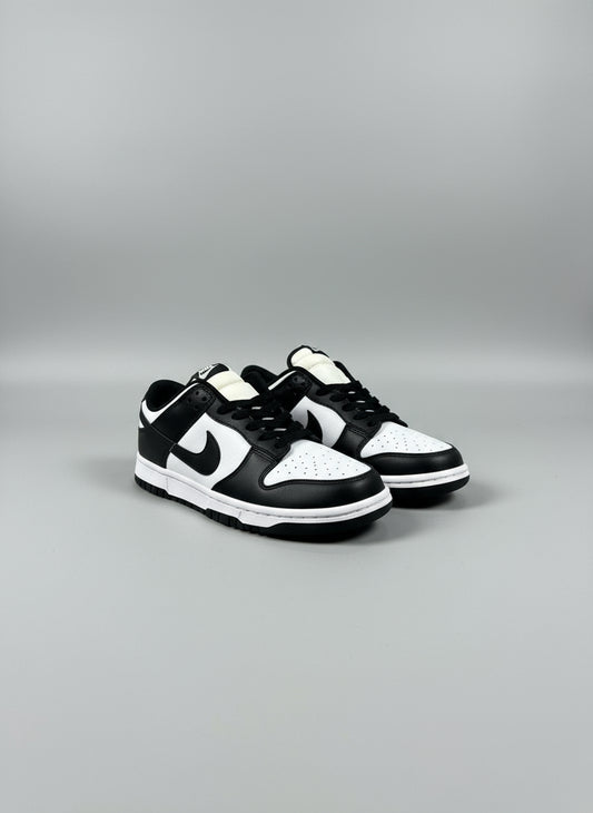 Nike Dunk Low Negras