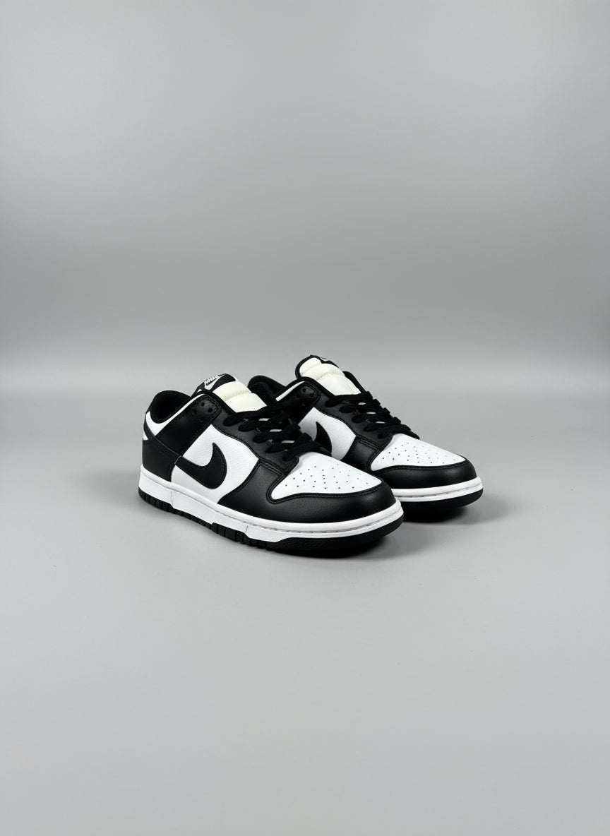 Nike Dunk Low Negras