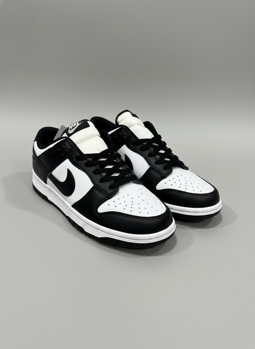 Nike Dunk Low Negras